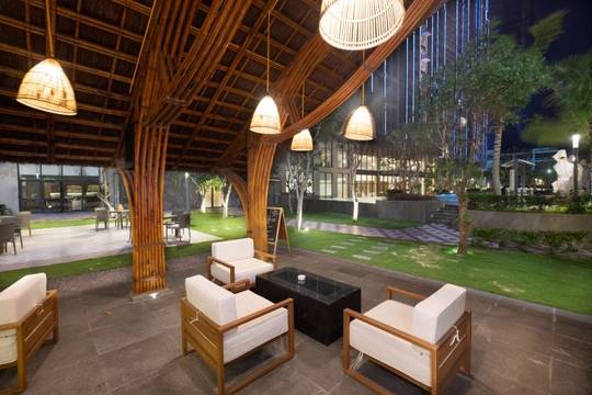 Carinae Danang Hotel
