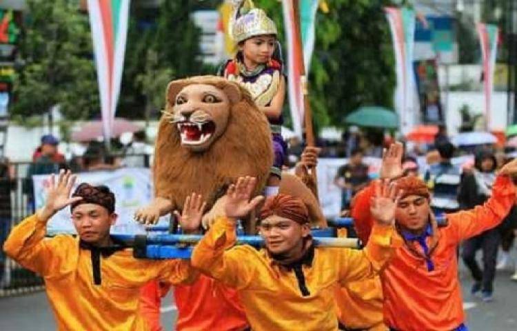 Rituan sunda sisingaan untuk mendoakan hasil pertanian