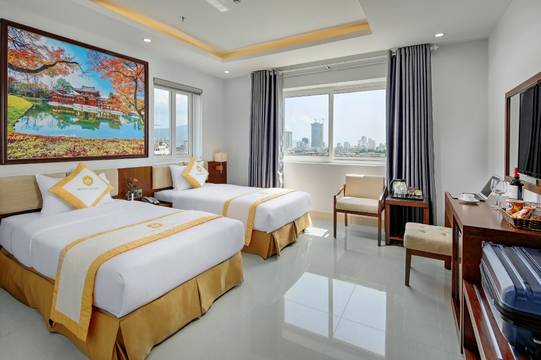Merry Hotel Da Nang