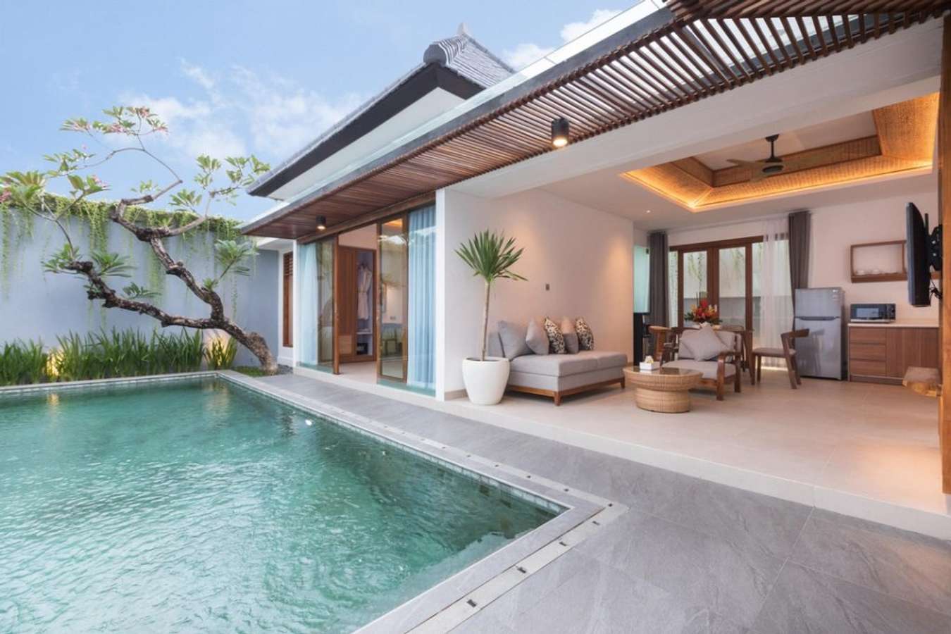 Fenosa Seminyak Villas by Nagisa Bali