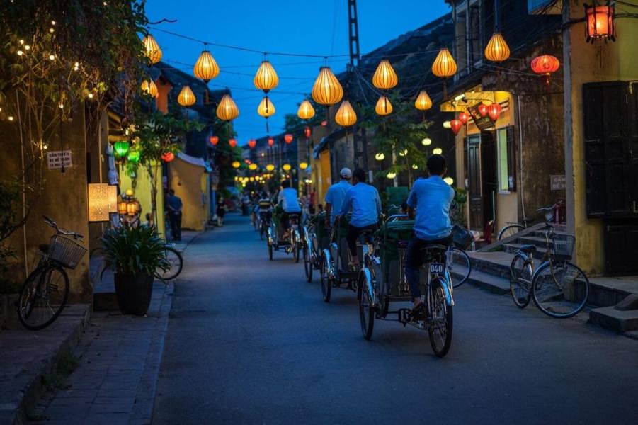 dịch vụ xích lô dạo phố cổ Hội An