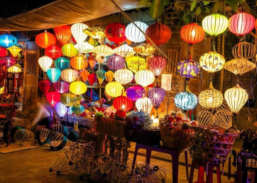 chợ phiên tại làng chài Tân Thành