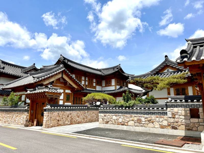 Con đường thơ mộng tại Hanok Eunpyeong