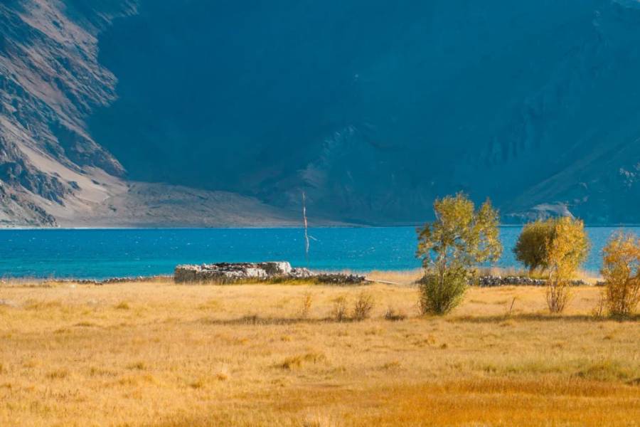 hồ Pangong