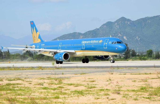 vé máy bay đi Nha Trang