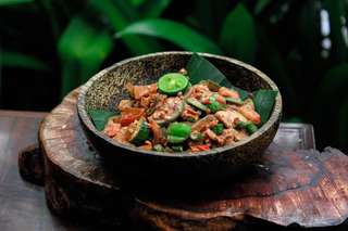 Lombok Food Adventures: 10 Must-Try Dishes, Traveloka Team