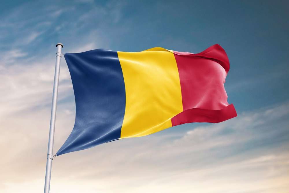 Bendera Chad Mirip Bendera Rumania? Ini Perbedaannya