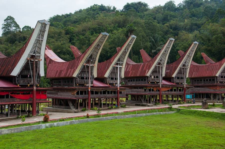 Tradisi Ma'nene di tanah toraja