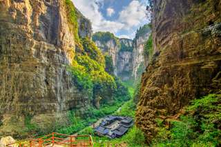 Panduan Musim dan Waktu Terbaik Berkunjung ke China, Travel Bestie