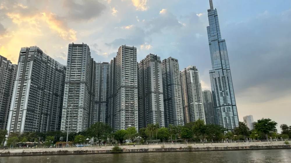 Những tòa nhà cao chót vót dường như đã trở thành biểu tượng của thành phố