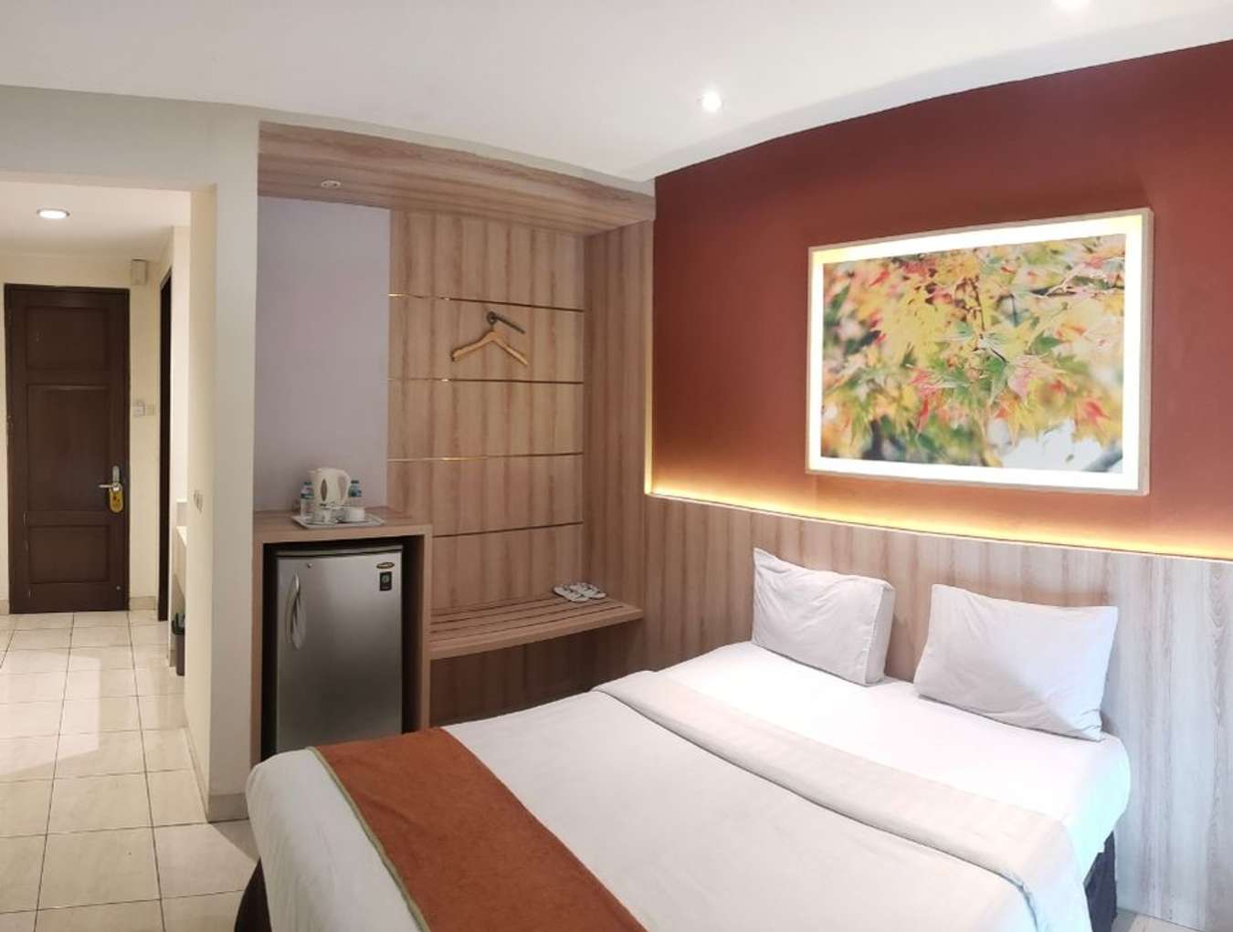 HOTEL AHARAJA
