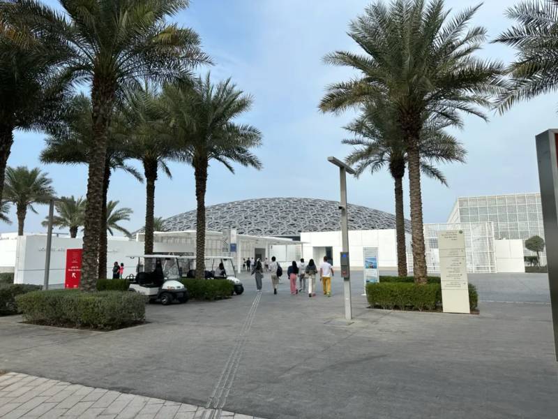 Bảo tàng Louvre Abvu Dhabi