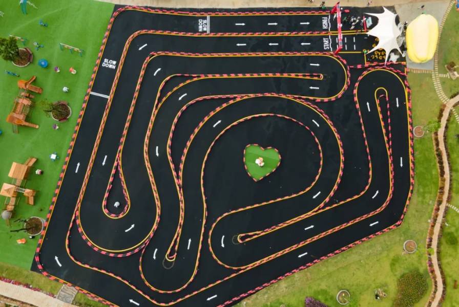 Bản đò đường đua Go Kart tại Khu du lịch Rừng Thông Núi Voi