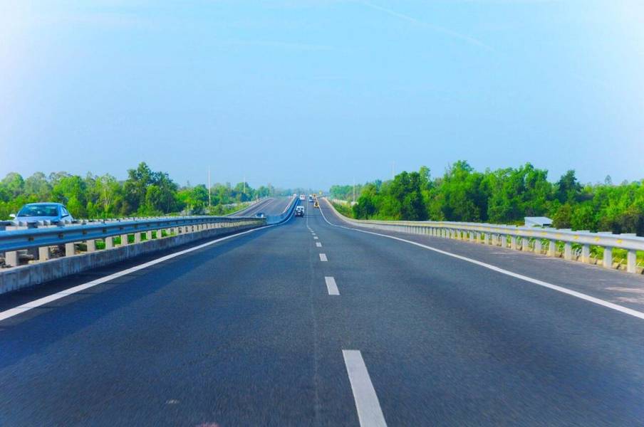 Di chuyển đến Long An