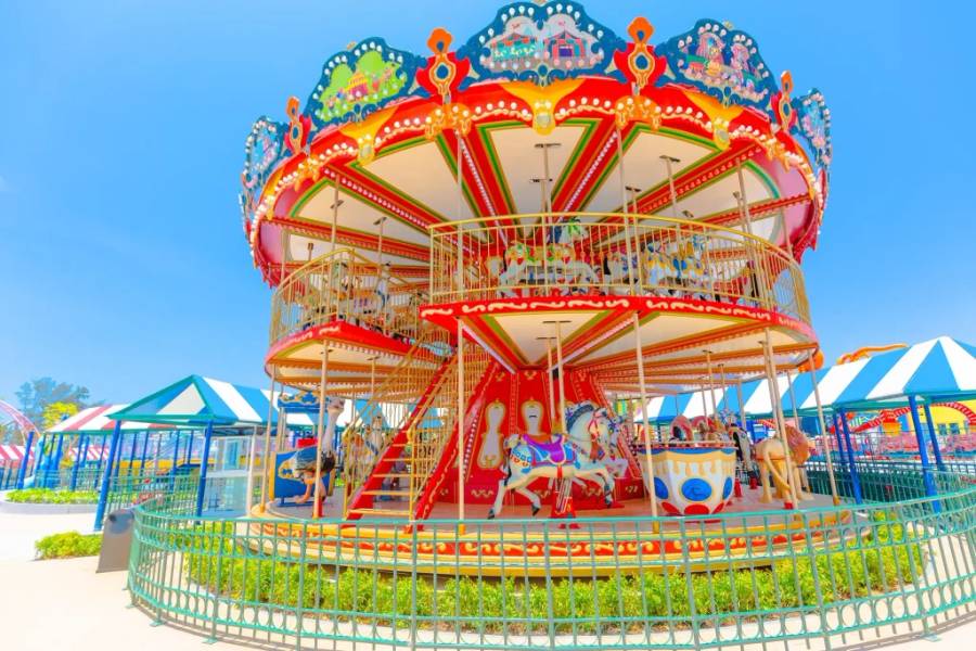 Dream Carousel Circus Land – Giấc mơ bồng bềnh