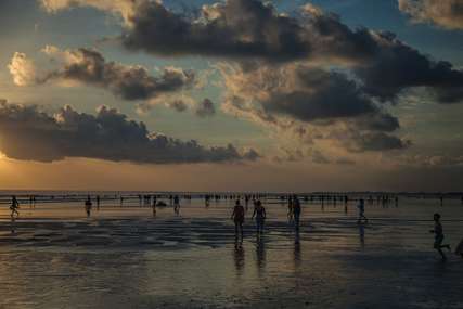 How to Get from Uluwatu to Seminyak 2026: Transport Options, Costs, and Tips, Traveloka Team