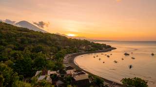 Amed Bali Travel Guide – Tropical Paradise on the East Coast, Traveloka Team