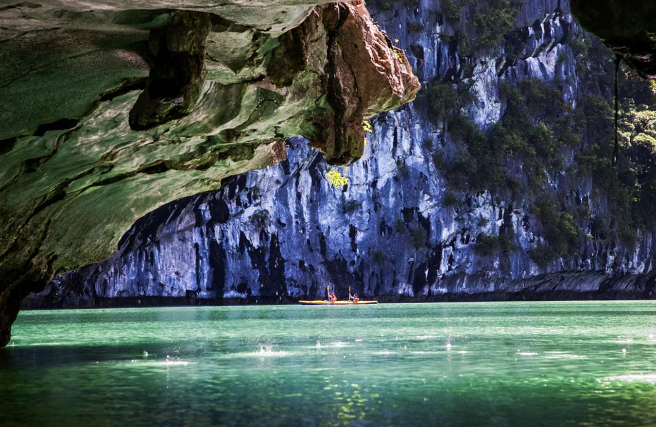 halong bay travel tips