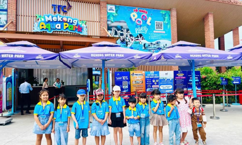 Các bạn nhỏ trải nghiệm TTC Mekong Aqua Park