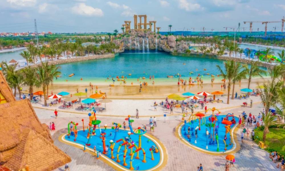 Vương quốc chủ đề Atlantis tại Vinwonders Hà Nội Wave Park