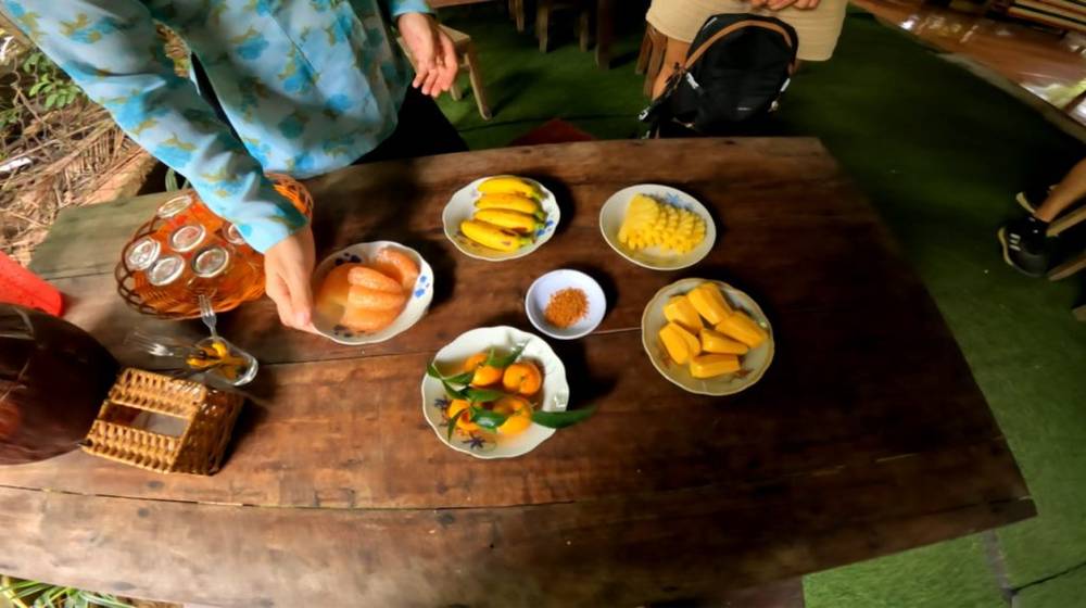 Vườn trái cây Cái Mơn