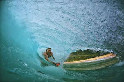 Unveil the Guide for a Wholesome Lombok Surf: Where and When to Surf