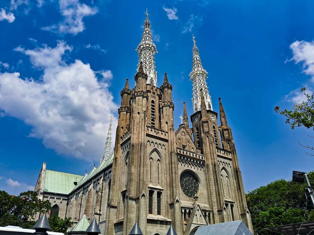Katedral