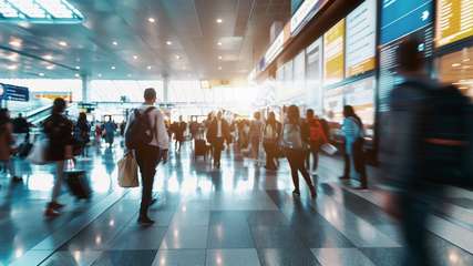 12 Essential Tips for Navigating Busy Airports, Traveloka Team