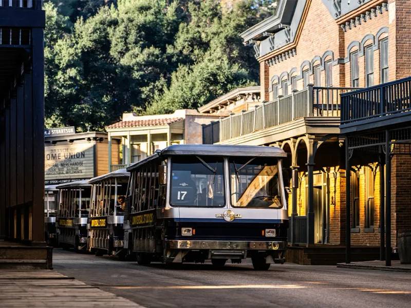 Hậu trường làm phim Hollywood trong Studio Tour 