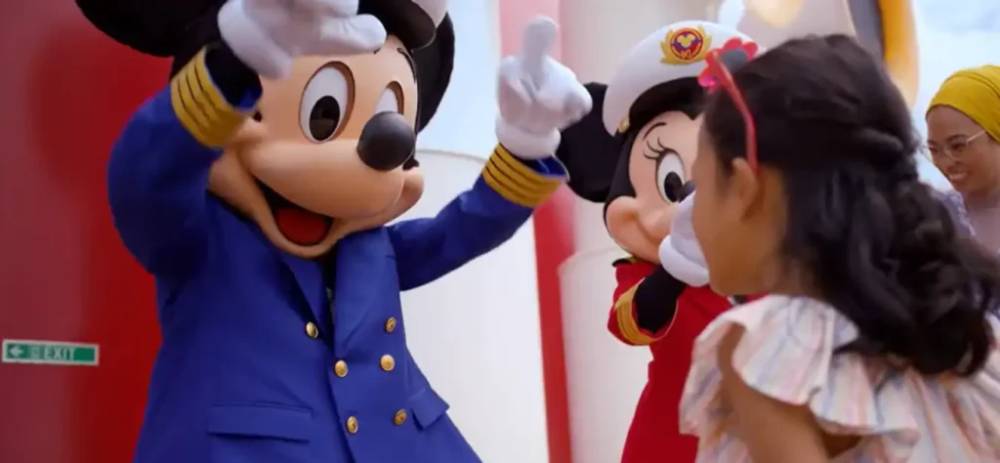 Book Disney Cruise on Traveloka