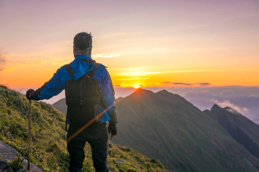 Trekking lên đỉnh núi Fansipan