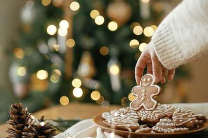 50 Christmas Cookies to Enjoy with Family, Traveloka MY