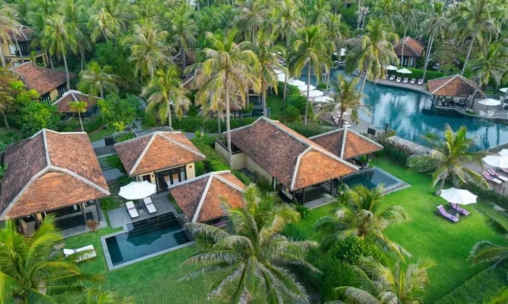 Khách sạn bãi đá Ông Địa