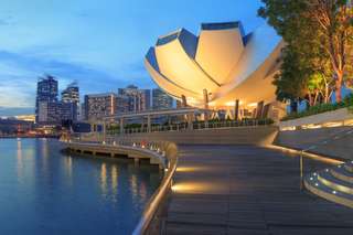 A Guide to Enjoy The ArtScience Museum: A Fusion of Creativity and Technology, Traveloka MY