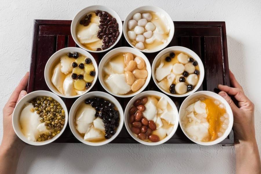tào phớ kèm nhiều loại topping