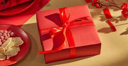 15 Thoughtful and Festive CNY Gift Ideas for Your Loved Ones, Traveloka MY