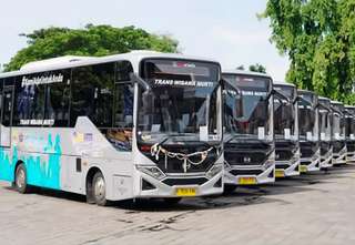Bus Trans Wibawa Mukti: Rute, Jadwal, Jam Operasional & Harga Tiket, Travel Bestie