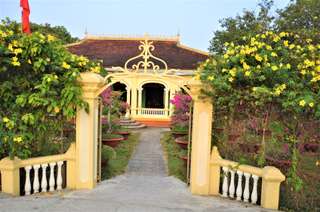 Nhà cổ Ba Đức, Tiền Giang - Khám phá vẻ đẹp vượt thời gian, Traveloka VN