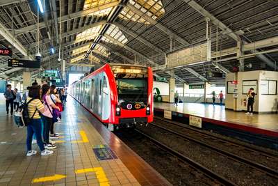 Your Ultimate Guide to Manila’s LRT-1: Routes, Fares, and Commuter Tips , Traveloka Team