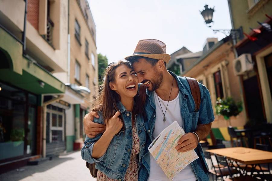 Đi du lịch cùng nhau là cách cải thiện mối quan hệ tốt nhất cho các Ma Kết | tử vi cung Ma Kết 2025