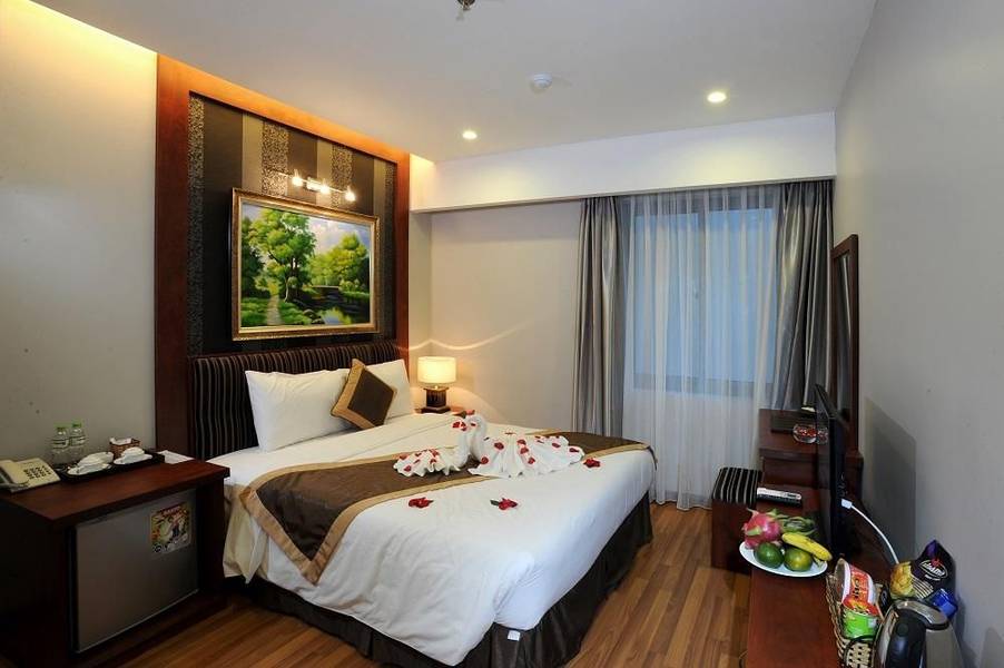 Hanoi Gallant Hotel di Hanoi dengan fasilitas lengkap