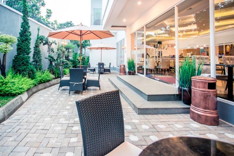 Hotel romantis di Depok