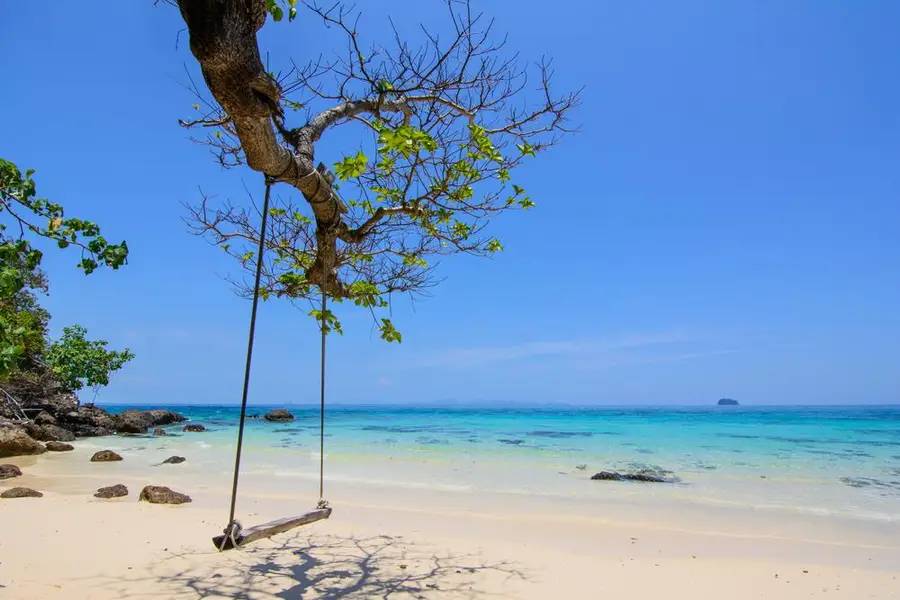 25 Must-Visit Attractions in Phuket – Full of Activities & Worth Every Moment!
