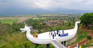 Panduan Lengkap Wisata ke Eling Bening: Surga Tersembunyi di Ambarawa, Xperience Team