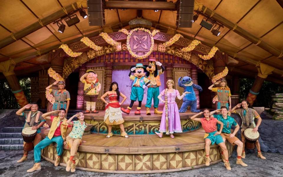 Fantasyland ที่ไม่ควรพลาดอีกโซนในฮ่องกงดิสนีย์แลนด์