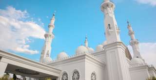 Mengenal Lebih Dekat Masjid At Thohir: Ikon Baru Wisata Religi di Depok, Xperience Team