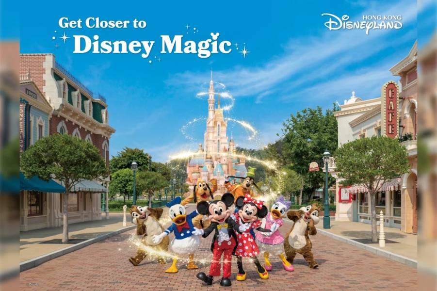 เปิดประตูสู่โลกแห่งเวทมนตร์และความสนุกสุดฟินที่ฮ่องกงดิสนีย์แลนด์(Hong Kong Disneyland)! ตะลุยดินแดนแห่งจินตนาการกับมิกกี้และเพื่อนๆ พร้อมผจญภัยในโลกแฟนตาซีที่คุณไม่ควรพลาด!