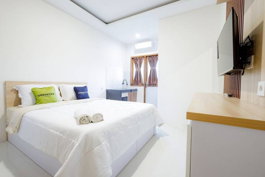 Urbanview Hotel Syariah The Ragunan Residence