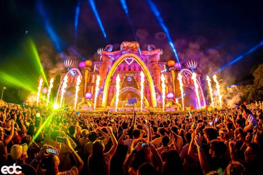 เตรียมไปแดนซ์ให้สุดที่งาน EDC Korea 2025 แดนซ์กันให้สุดพลัง ปล่อยตัวไปกับบีตที่มันส์ที่สุดแห่งปี แสงสีจัดเต็ม