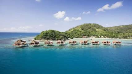 Dreamy overwater Bungalows in Fiji you should check into , Traveloka Team